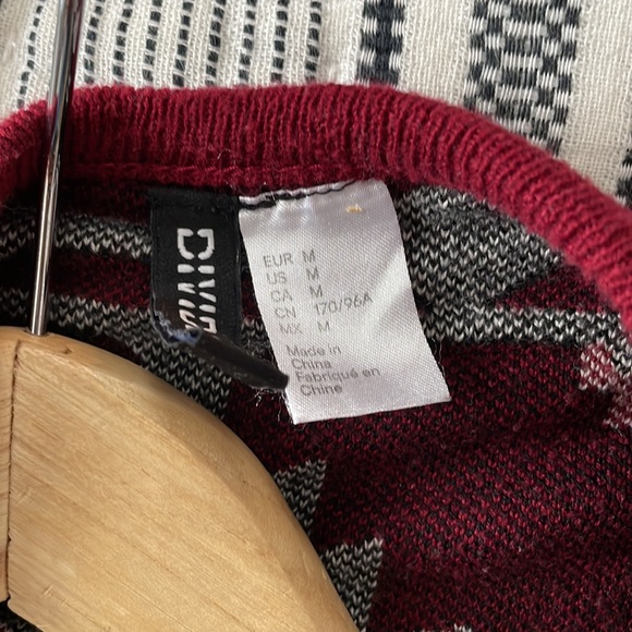 Tribal print cardigan size M - Picture 5 of 5